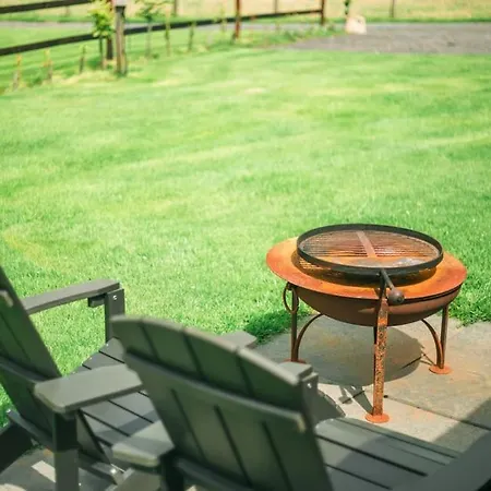 The Paddocks Pod Selside - 'twig' Pet Friendly Apartment *